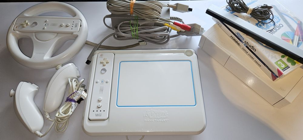 2 Nintendo Wii + acessórios