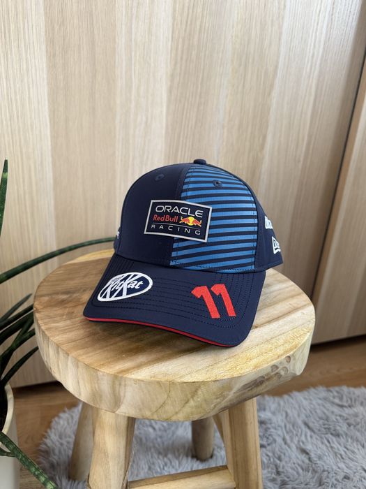 Czapka z daszkiem New Era 9Forty Oracle Red Bull Racing trucker style F1 Team Sergio Perez #11