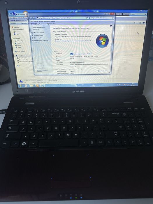 Samsung R580 – Intel Core i3 / 3 GB RAM / 320 GB HDD / 15,6”