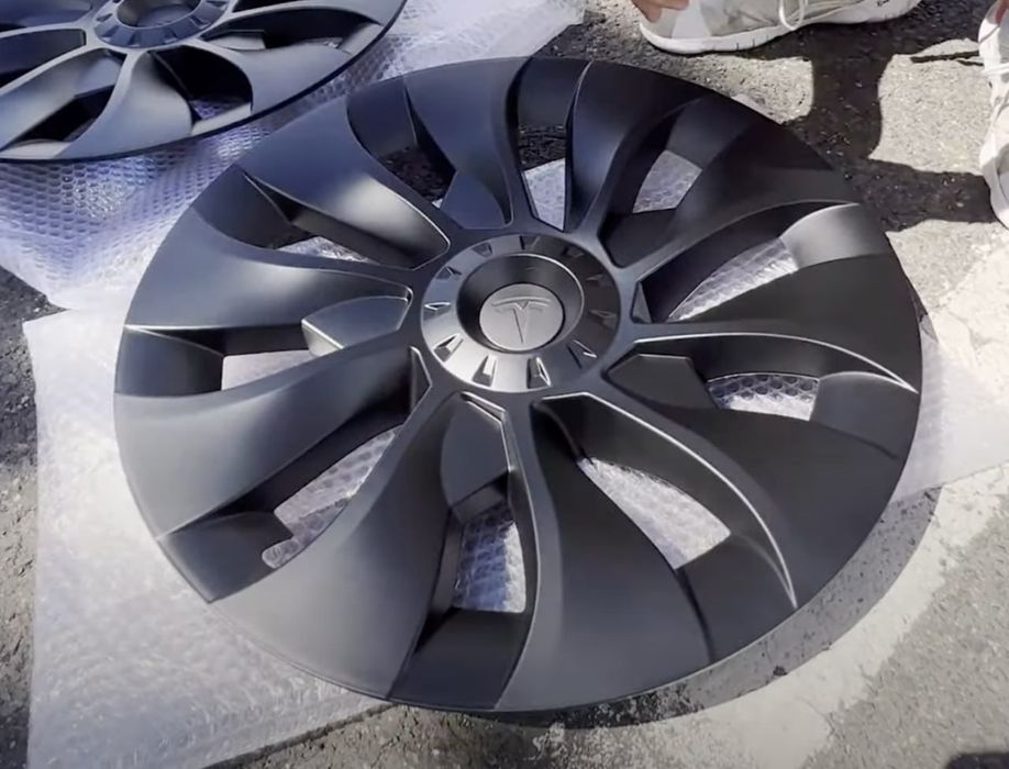 Ковпаки колпак колісний R18 R19 Tesla model 3 Y