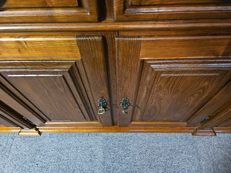 Aparador em madeira maciça com tampo em pedra - óptimo estad