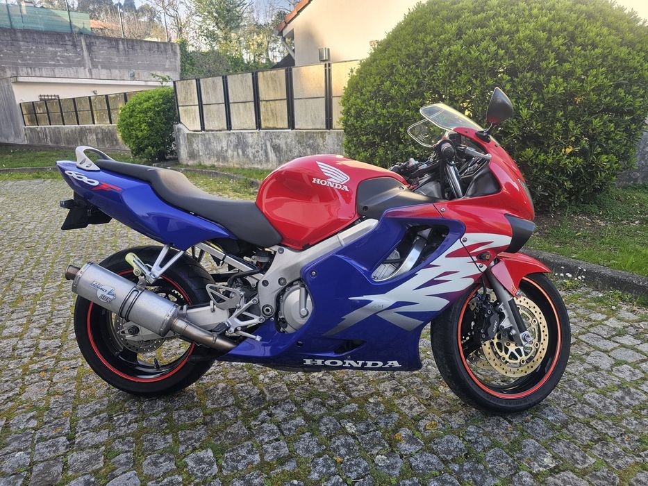 Honda cbr f4 1999 78kw#reservada#