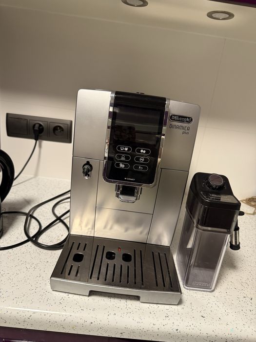 Ekspres De’Longhi Dinamica Plus