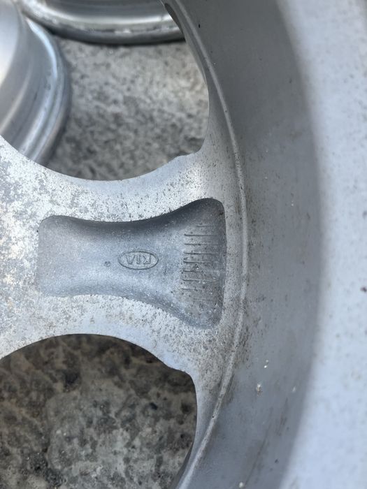 Легкосплавніw диски 4*100R15 Hundai, Kia, Mazda