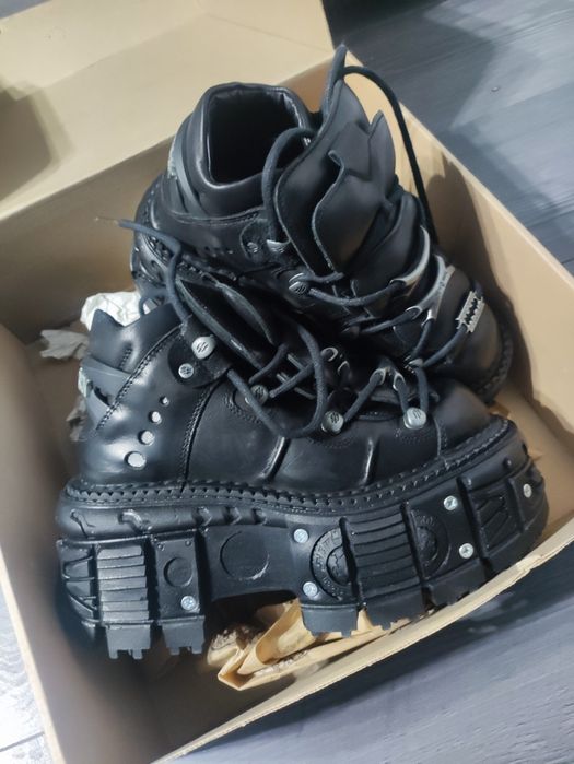 New rock tank нові оригінальні