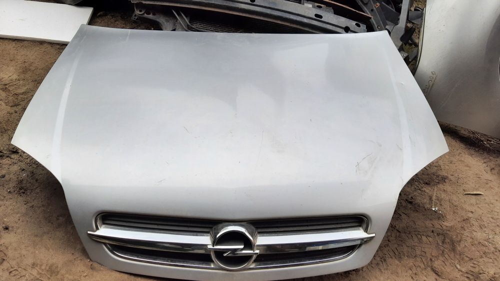 Z157 maska opel vectra c signum kompletną z grilem