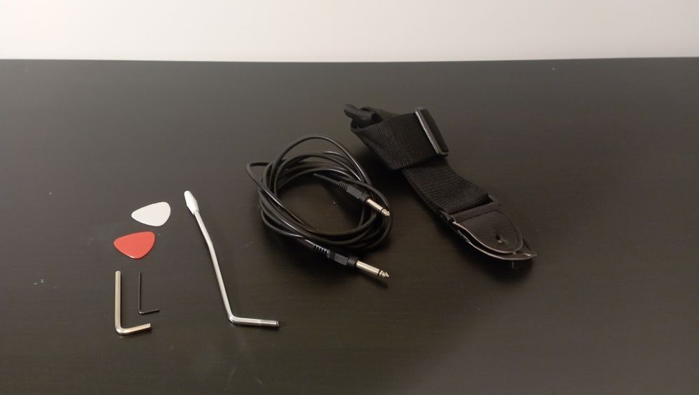 Guitarra Elétrica Play On