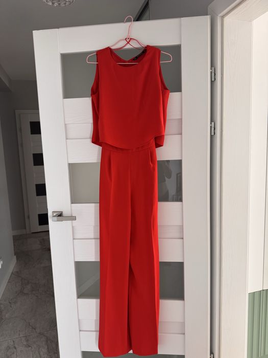 Комбінезон Zara червоний з широкими штанами