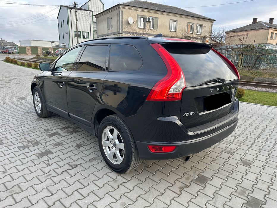 Продам VOLVO XC60
