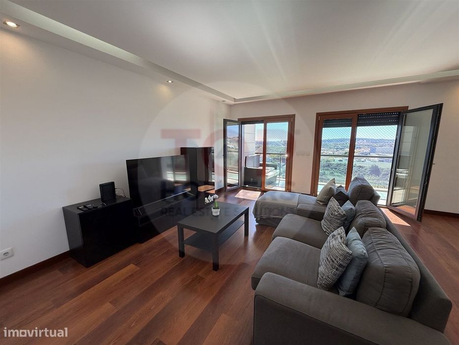 Apartamento T2 arrendar-condominio fechado