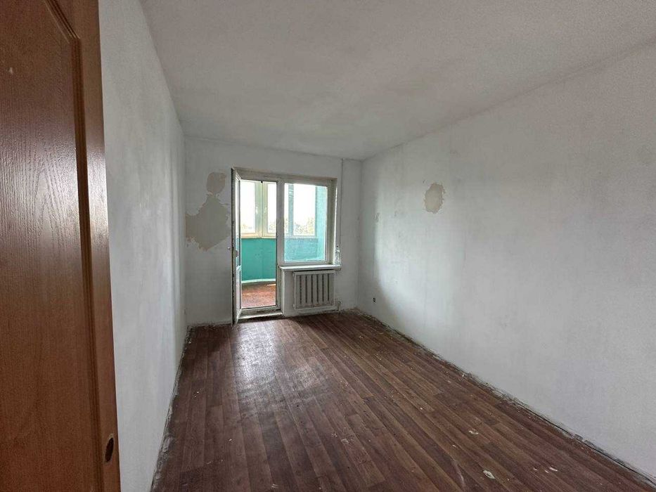 Продам  3 комнатную квартиру  по ул. Люстдорфская  дорога.
