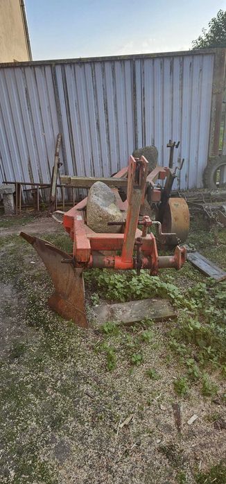 Pług zagonowy 4 skibowy