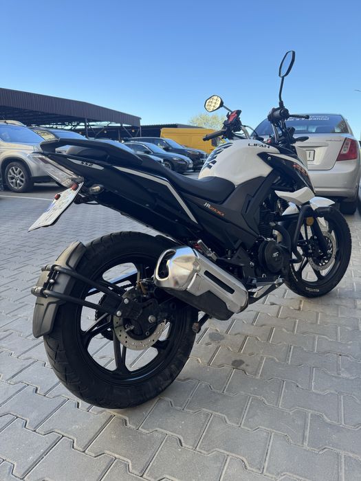 Продам Lifan JR200