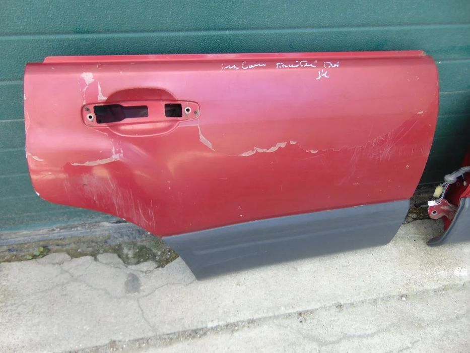 Subaru forester portas trás usado em bom estado