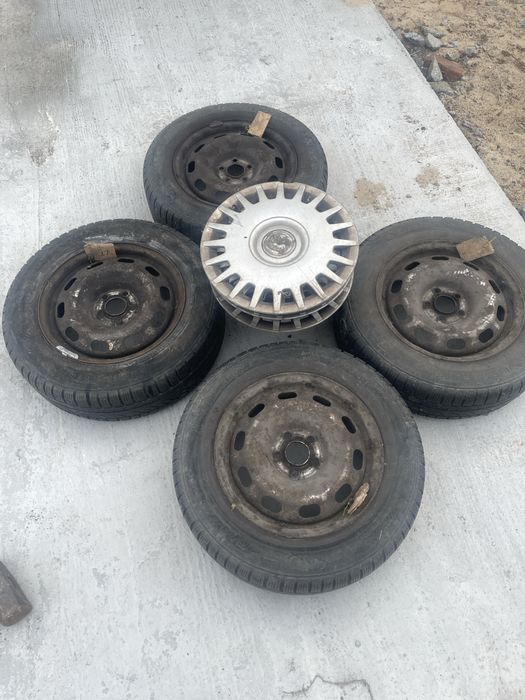 4 kola felgi i opony golf iv plus kolpaki