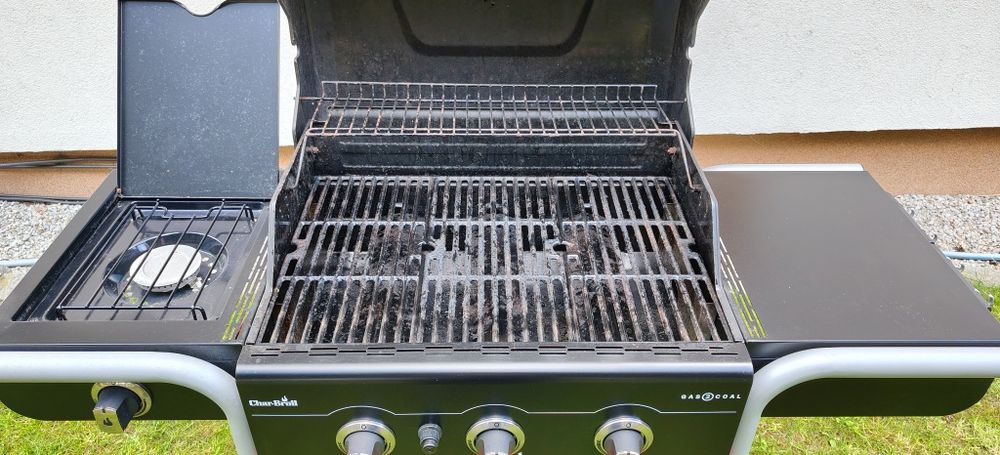 Grill gazowy CHAR-BROIL. Super stan