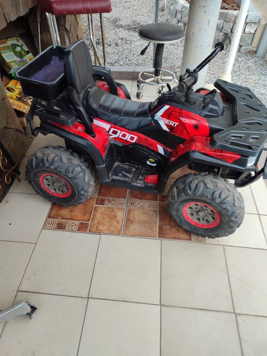 Квадроцикл електро детский