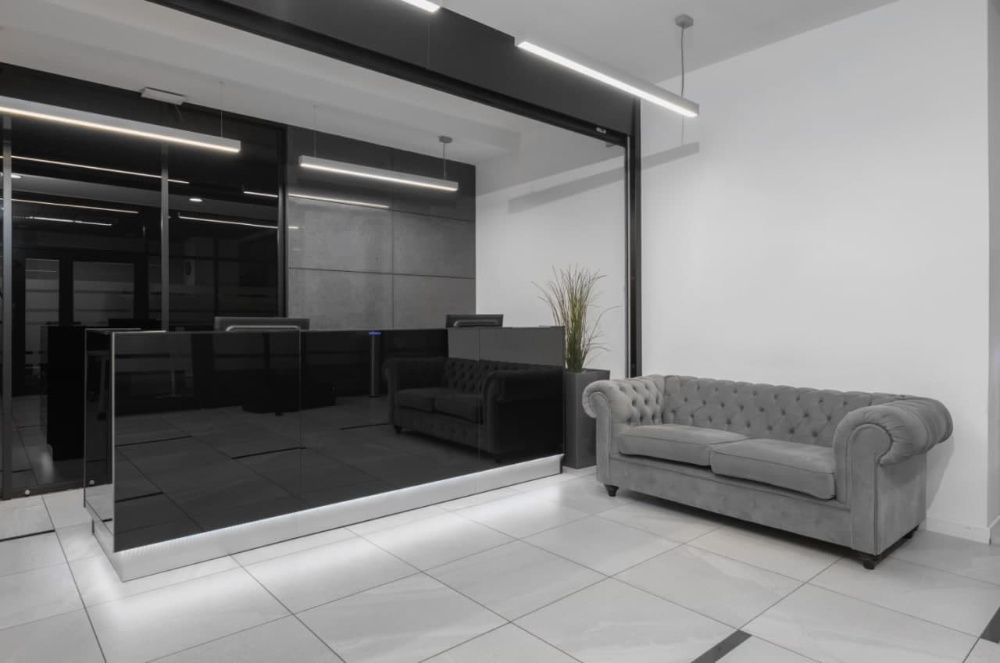 Wynajem biura w Warszawie:Prywatna 5 osobowa w Regus Solec