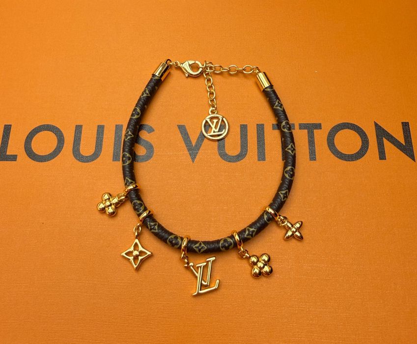 Bransoletka LV Louis brązowa