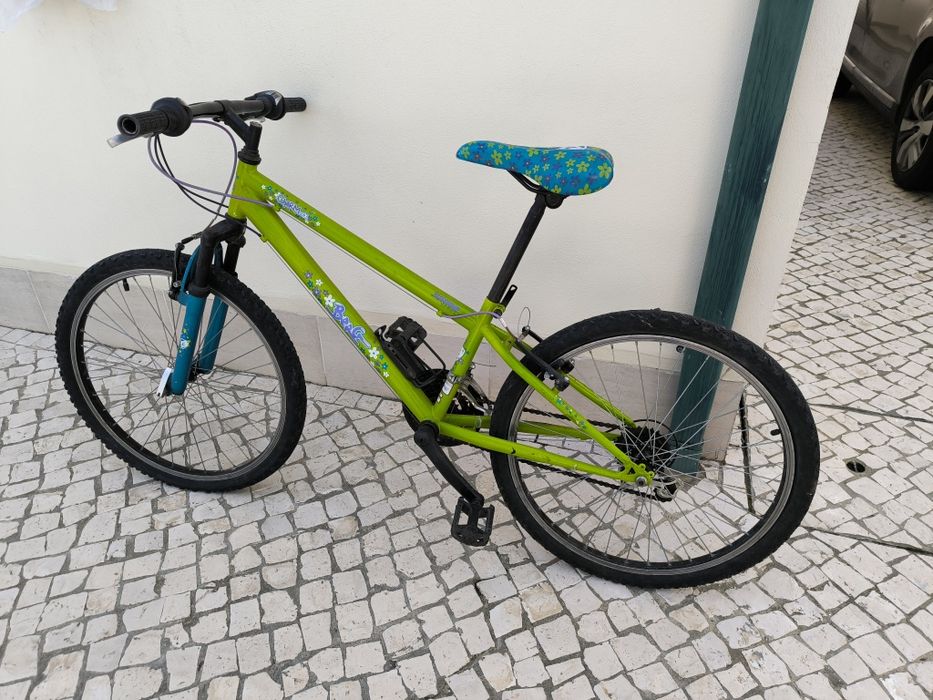 Bicicleta Berg menina roda 24