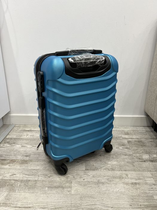 Walizka wyjazdowa tearda Nowa