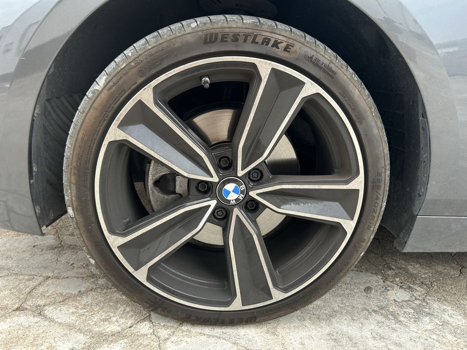 BMW 116 jantes especiais