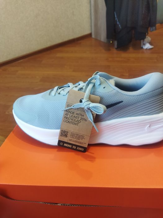 Продам кросівки Nike FV5285-003
