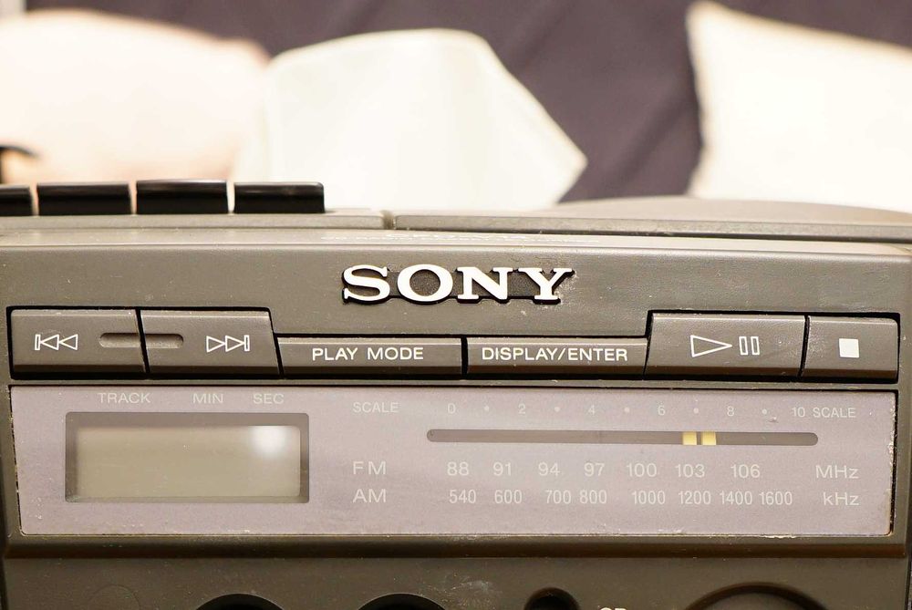 Radioodtwarzacz magnetofonowy cd Sony CFD-V14 radio fm