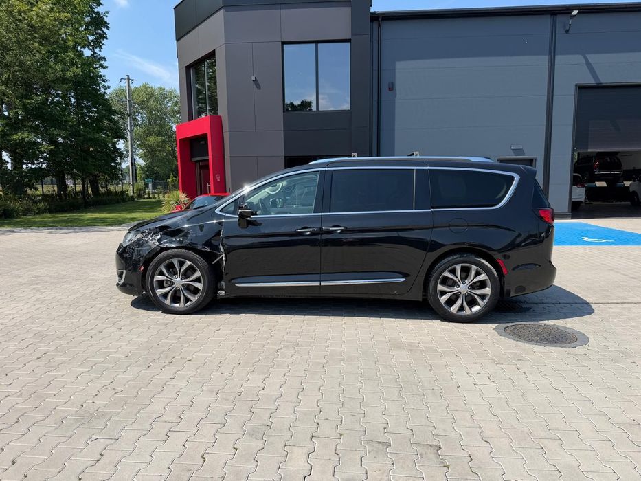 Chrysler Pacifica LIMITED 8os na miejscu !!!