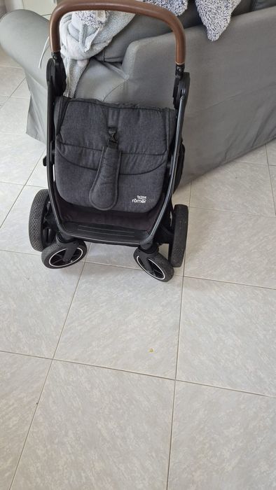 Carrinho de bebé brtitax römer