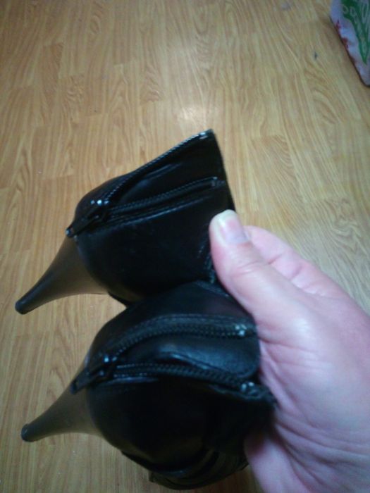 94. Buty/szpilki damskie rozmiar 39