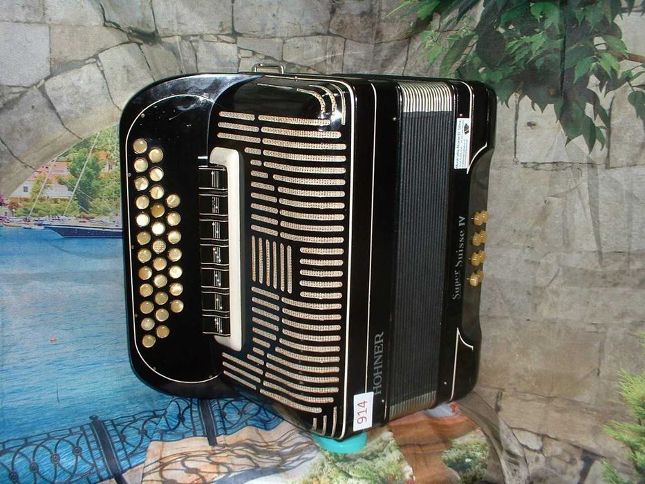 Concertina para venda N, 914