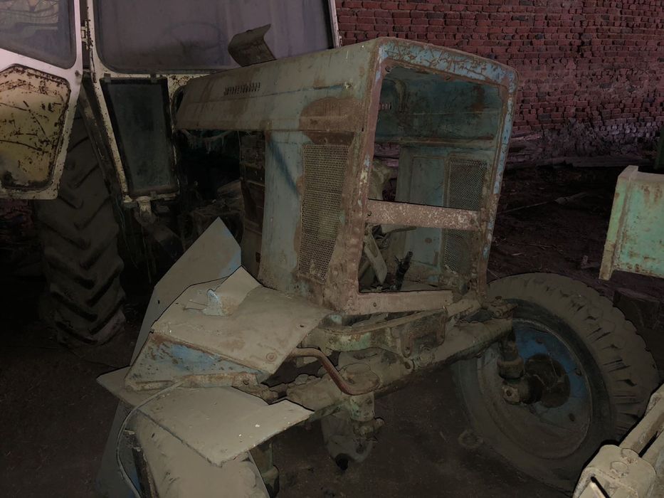 Трактор ЮМЗ