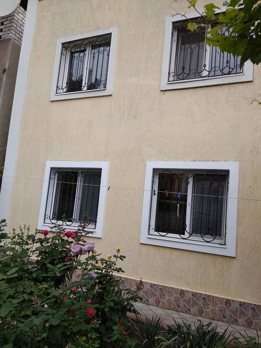 Сдам дом 2 к + кухня студия Киевский район ,