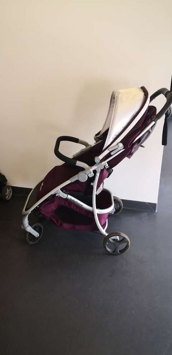 Коляска для прогулянки