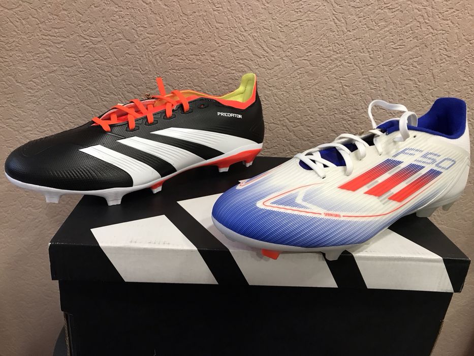 Бутсы adidas — известного германского бренда