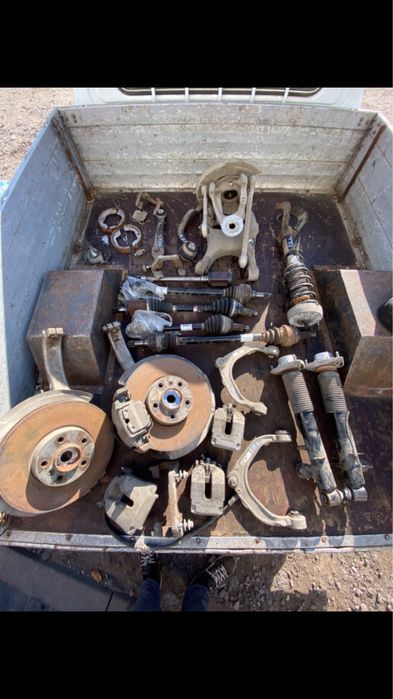 Стойки, рычаги, полуоси, тормозные диски bmw e70 бмв е71 f15 f16