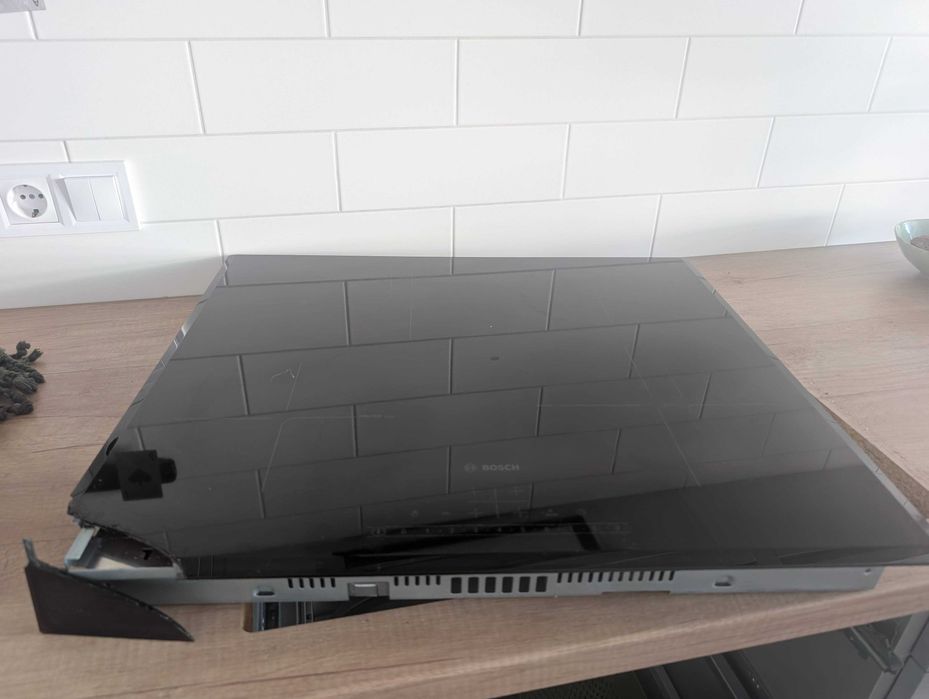 Індукційна варильна поверхня Bosch PIF651FB1E