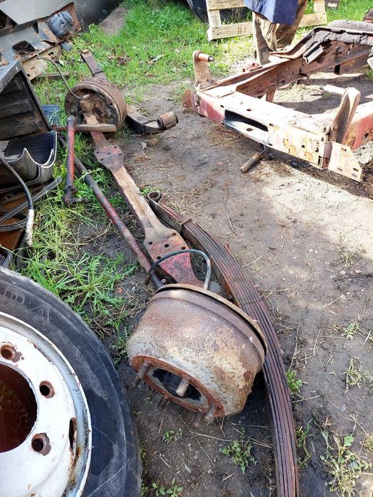 Mercedes 813 808 przyczepka 608 814 oś przednia przyczepa