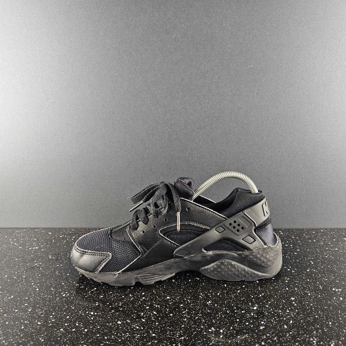 Кроссовки Nike Huarache. Размер 37