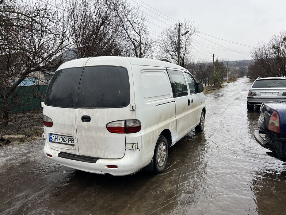 Хюндай h 200 2,5 турбо дизель