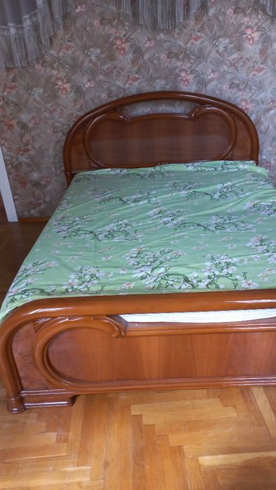 Ліжко двоспальне