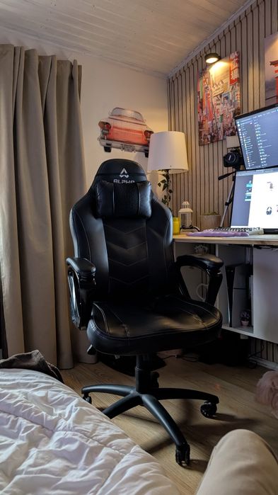 Cadeira gaming acolchoada Alpha gaming