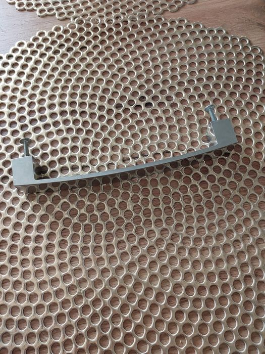 Uchwyty do szuflad ,szafek 18 cm.