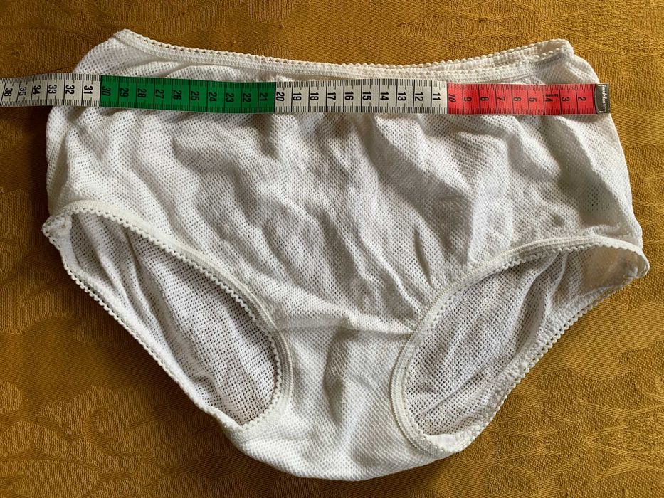 Białe majtki retro figi z siateczki  bawełna 100% PRL – klasyka vintage dla kolekcjonera +