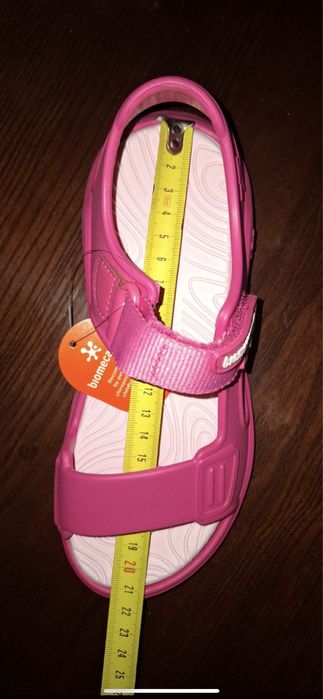 Босоніжки 31-32 Biomechanics 33-34/Skechers 35 -22,5