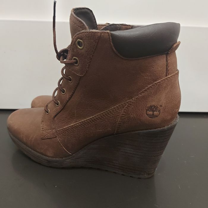 Buty damskie zimowe na koturnie Timberland rozmiar 40