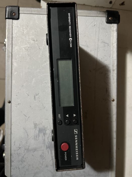 seenheiser радиомикрофон ,мікрофон,радіомікрофон ew300