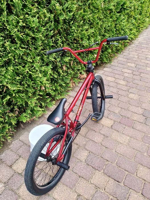 BMX moonguse legion L20 + rampy