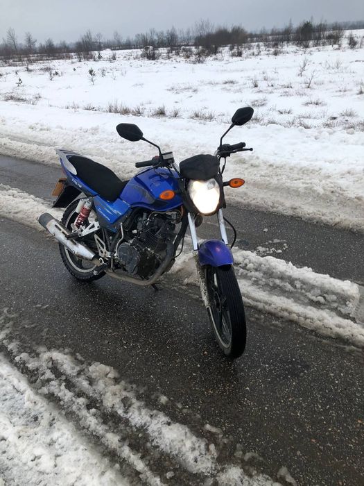 Продам кінлона 150